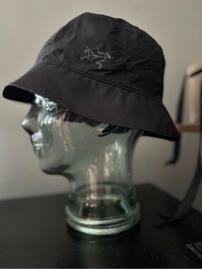 Arc'teryx Black Bucket Hat with Embroidered Logo